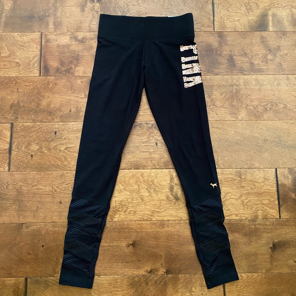 PINK leggings with cut-out details